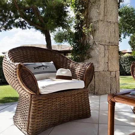 Villa Salina Bamba Sleeps 6 With Air Con *