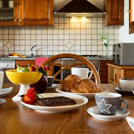 Villa Salina Bamba Sleeps 6 With Air Con *